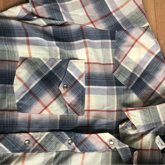 Wrangler short sleeve Pearl snap Sz XL - Picture 4 of 7